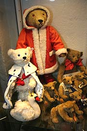 Teddyausstellung im Spielzeugmuseum (Foto: MartiN Schmitz)